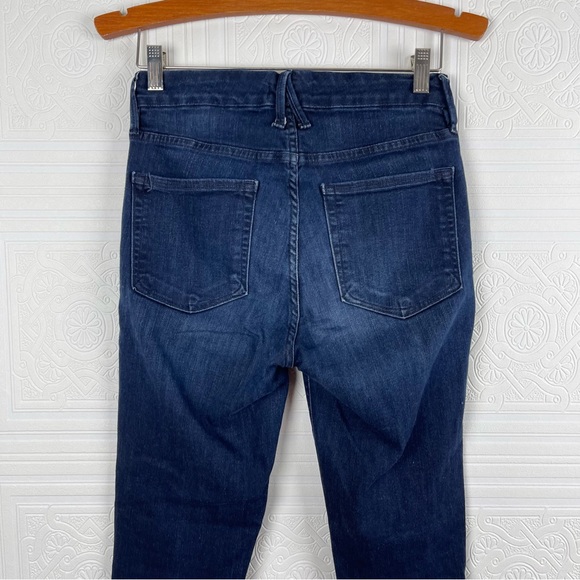 Good American Good Legs Skinny Jeans 4/27 - Picture 4 of 12